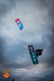 2024-11-08-Z6-kiteboarding-54