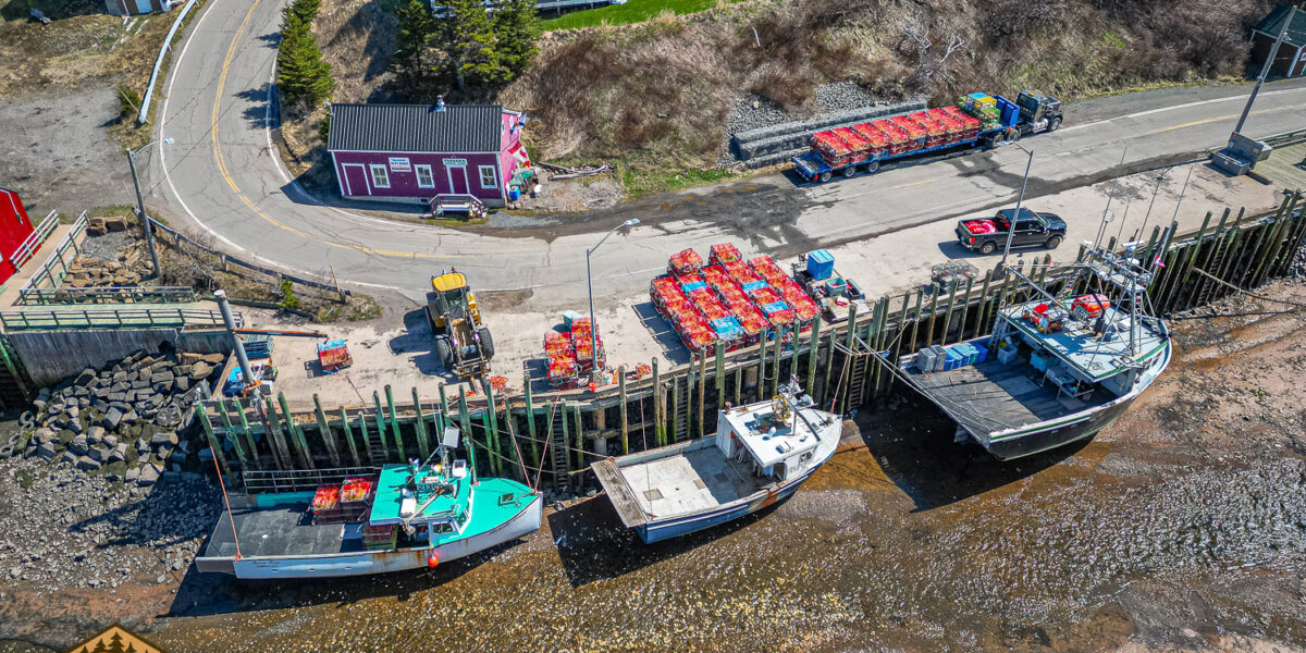 Halls Harbour, NS, wander