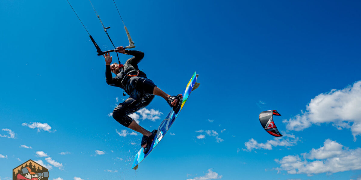 Summer winds at Britannia Beach, wind-addicted fun!