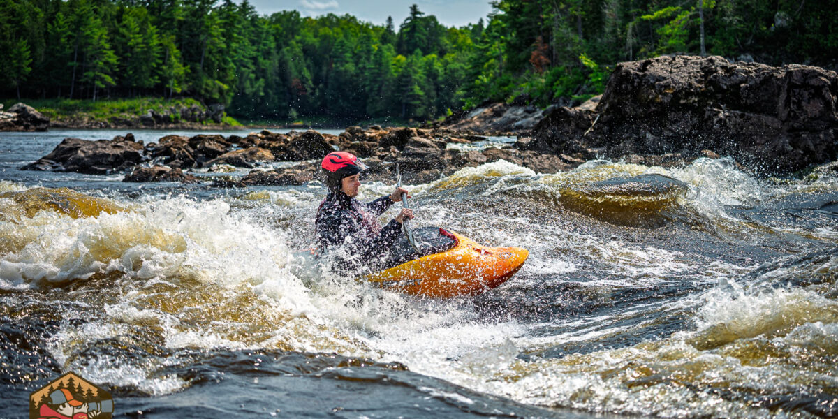 Kayaking at Pushbutton on the Ottawa river-2026809
